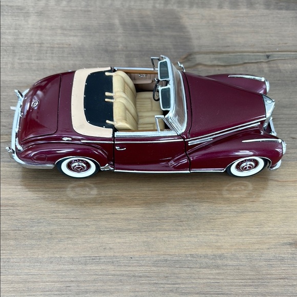 Mercedes-Benz 300 Sc - Picture 8 of 16